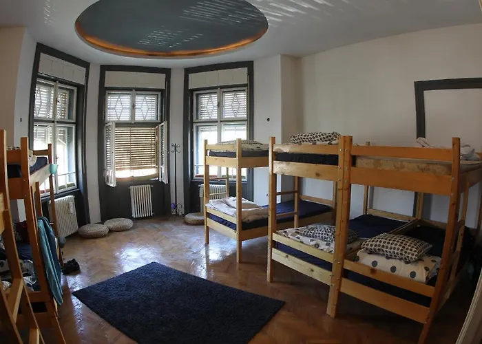 ホステル Costel ティミショアラ